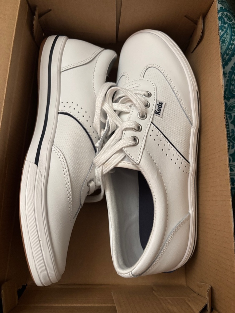 Keds Courty Core White Leather Lace Up Sneakers
